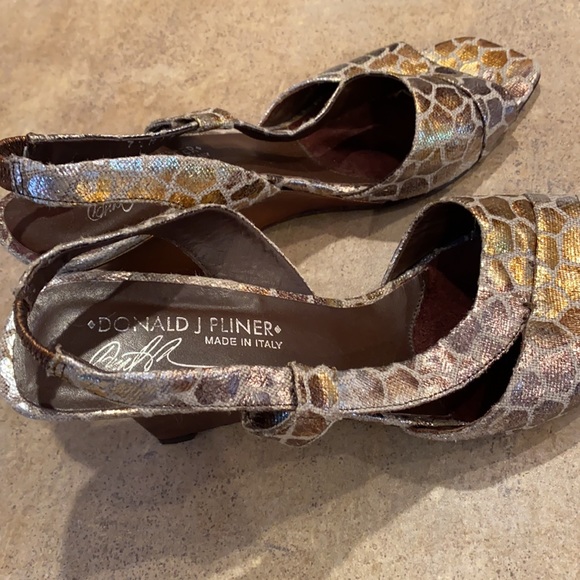 Women’s Donald Pliner shoes size 7.5 - Picture 6 of 13